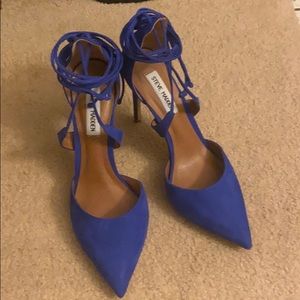Steve Madden Lace Up Pumps